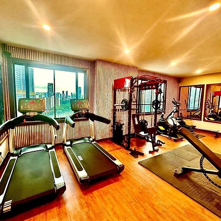 Regalpark Hotel Куала-Лумпур Екстер'єр фото