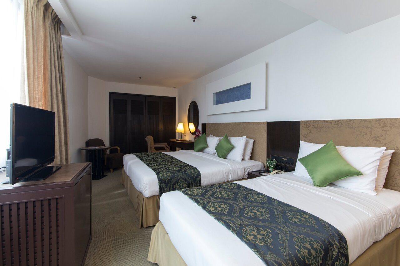 Regalpark Hotel Куала-Лумпур Екстер'єр фото
