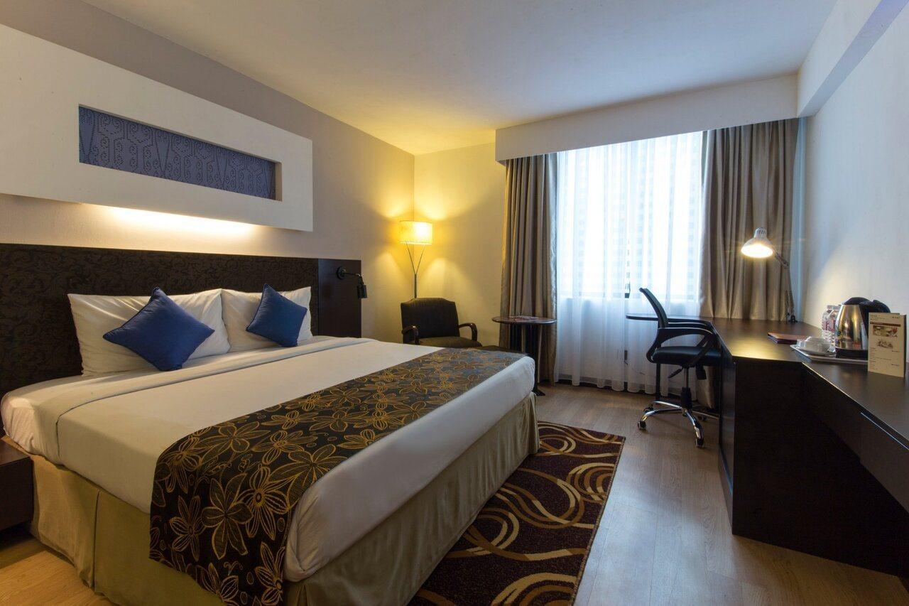 Regalpark Hotel Куала-Лумпур Екстер'єр фото