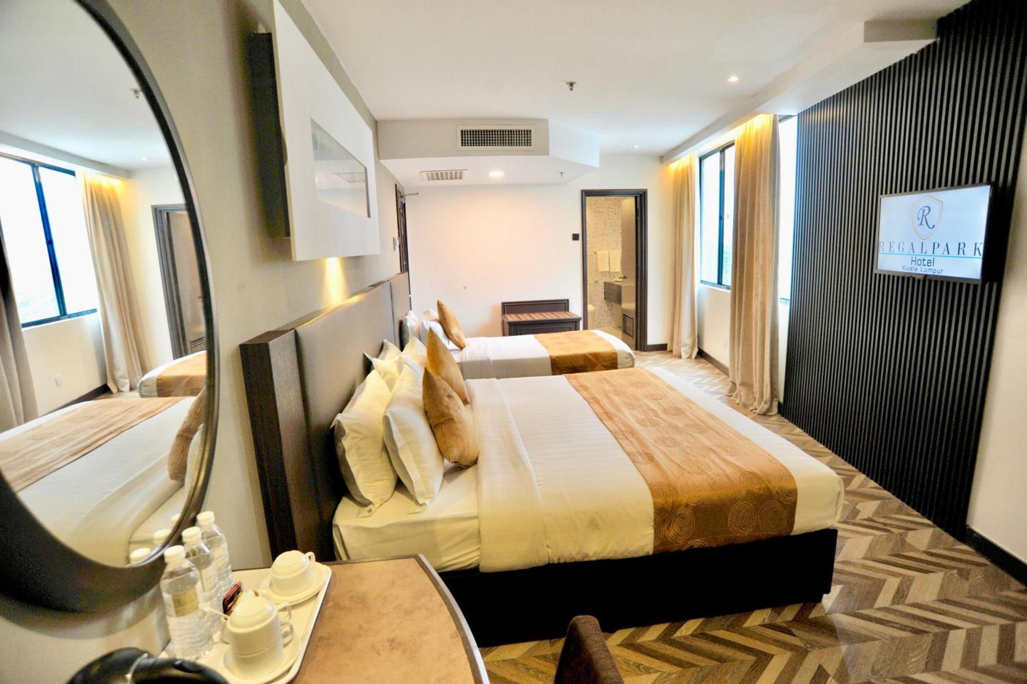 Regalpark Hotel Куала-Лумпур Екстер'єр фото