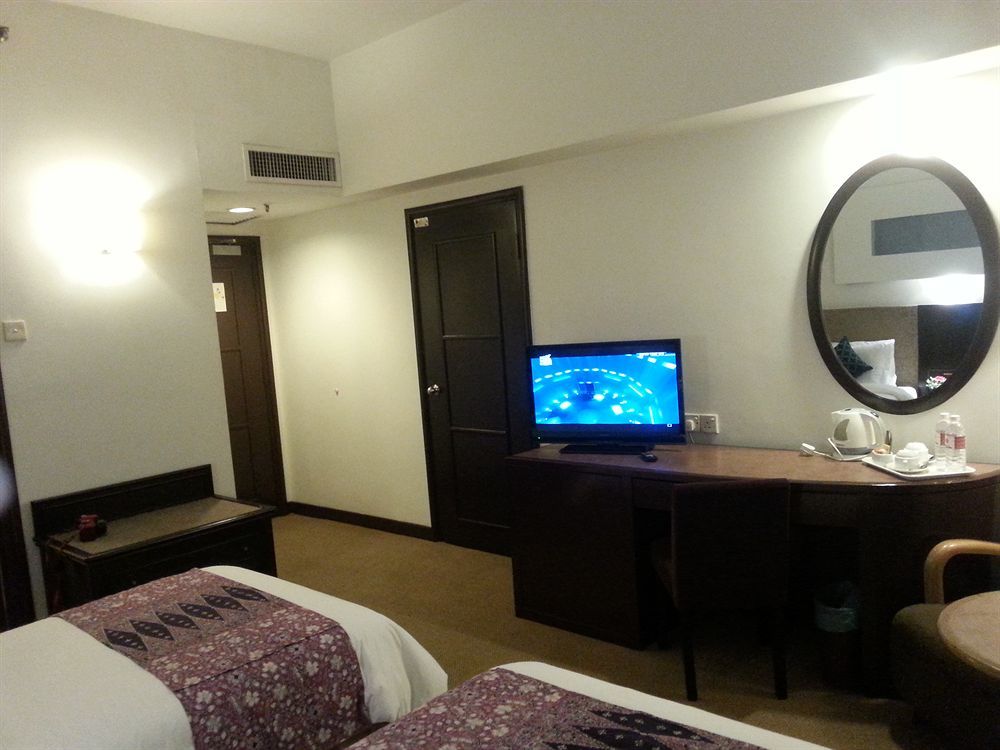 Regalpark Hotel Куала-Лумпур Екстер'єр фото