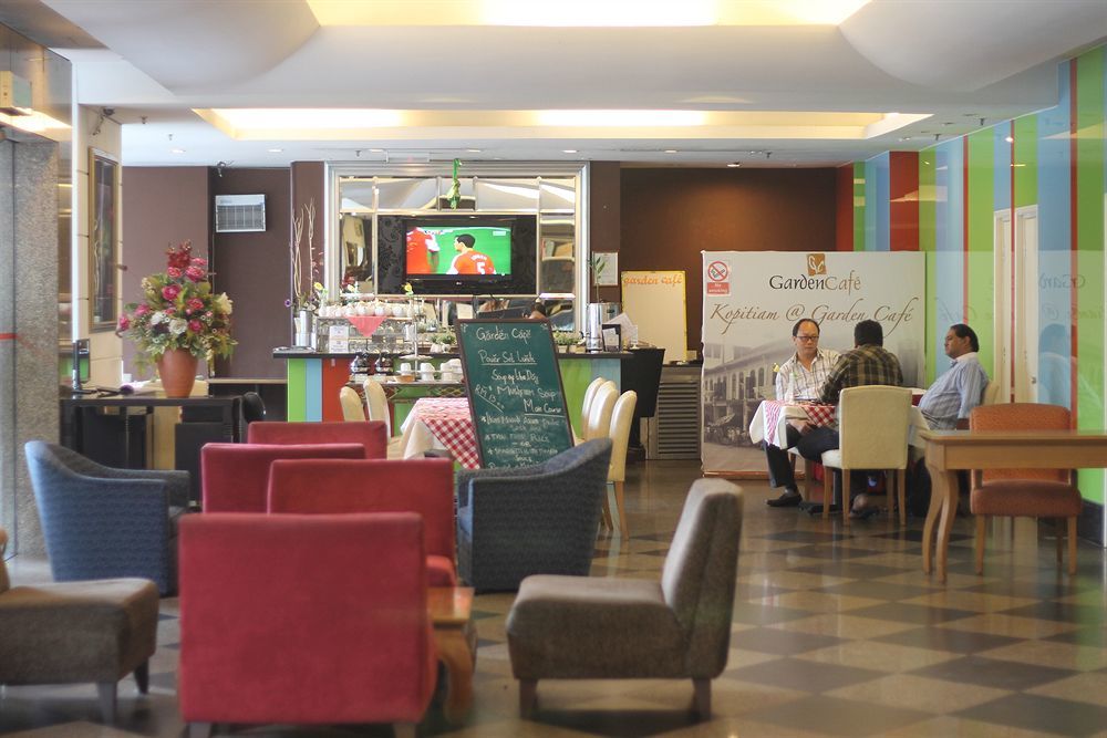 Regalpark Hotel Куала-Лумпур Екстер'єр фото