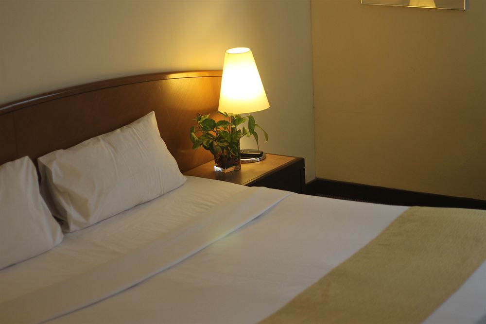 Regalpark Hotel Куала-Лумпур Екстер'єр фото